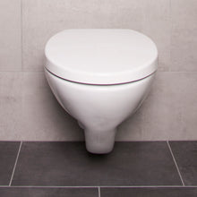 Lade das Bild in den Galerie-Viewer, Bullseat 2